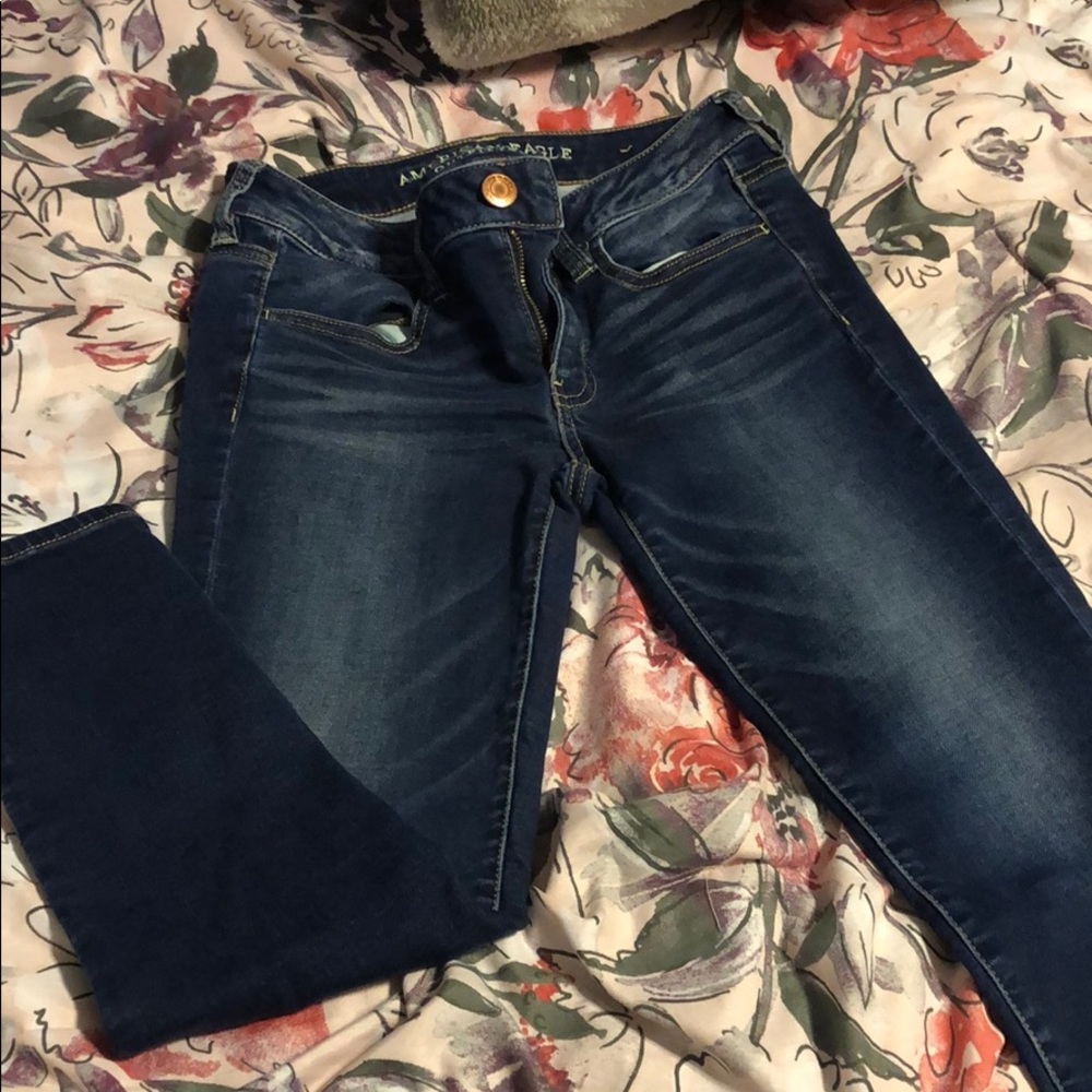 American Eagle Crop Jeans